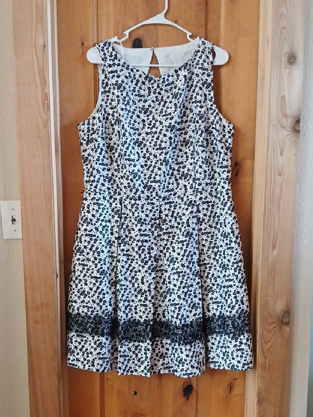 Julian Taylor Floral A-Line Dress